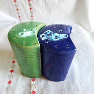 Vintage Harlequin Salt & Pepper Shakers - Homer Laughlin